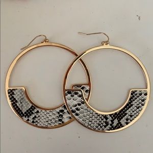 GOLD AND SNAKE SKIN EARRINGS